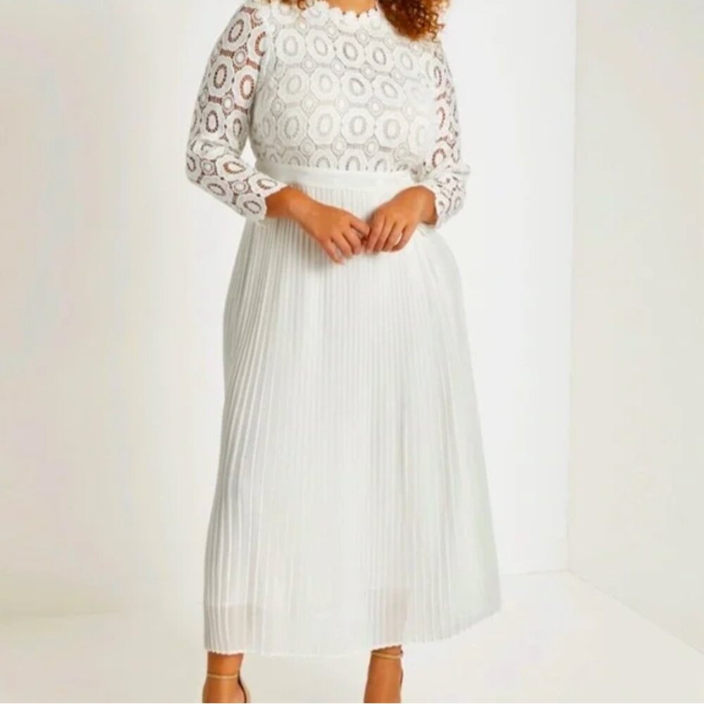 Eloquii White Lace crochet Maxi Dress -Size 20W  NWT